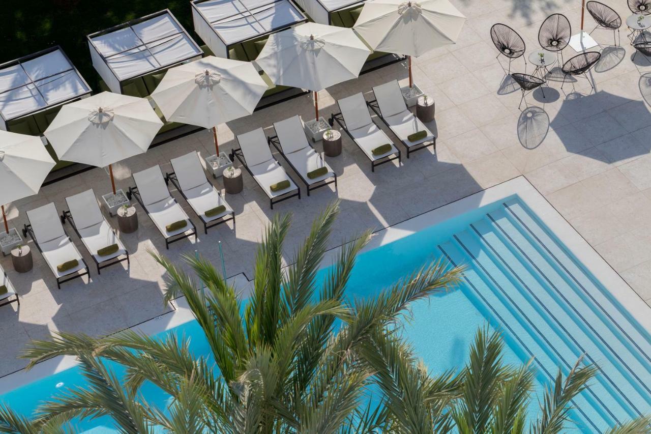 Hm Ayron Park - Adults Only Hotel Playa de Palma  Bagian luar foto The pool at the Hotel Eden Roc Cap Cana