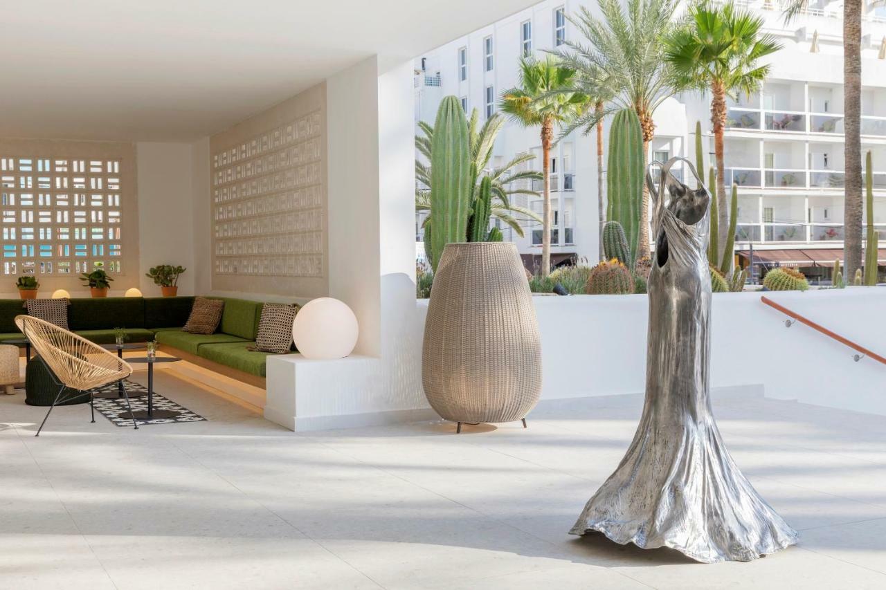 Hm Ayron Park - Adults Only Hotel Playa de Palma  Bagian luar foto The lobby of the hotel